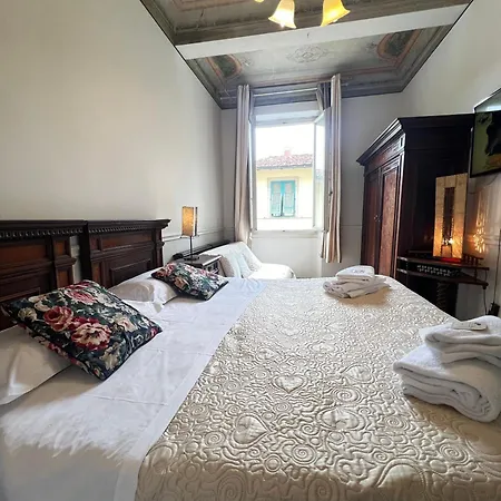 Casa Maya Souvenir Hotel