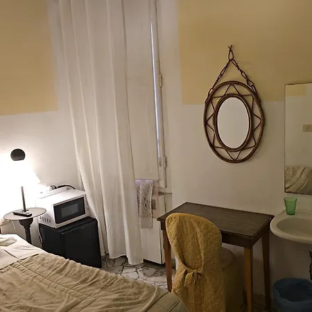 Casa Maya Souvenir Hotel Florencia