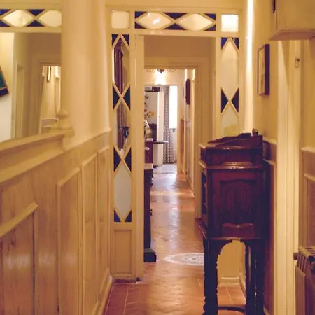 Casa Maya Souvenir Hotel *