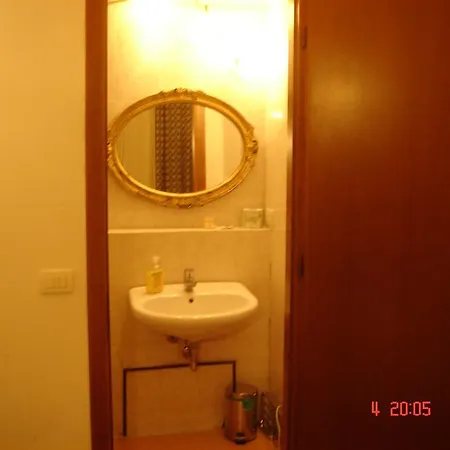 Hotel Casa Maya Souvenir Florenz