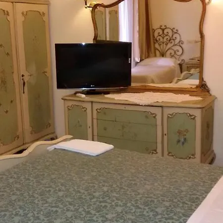 Отель Casa Maya Souvenir *
